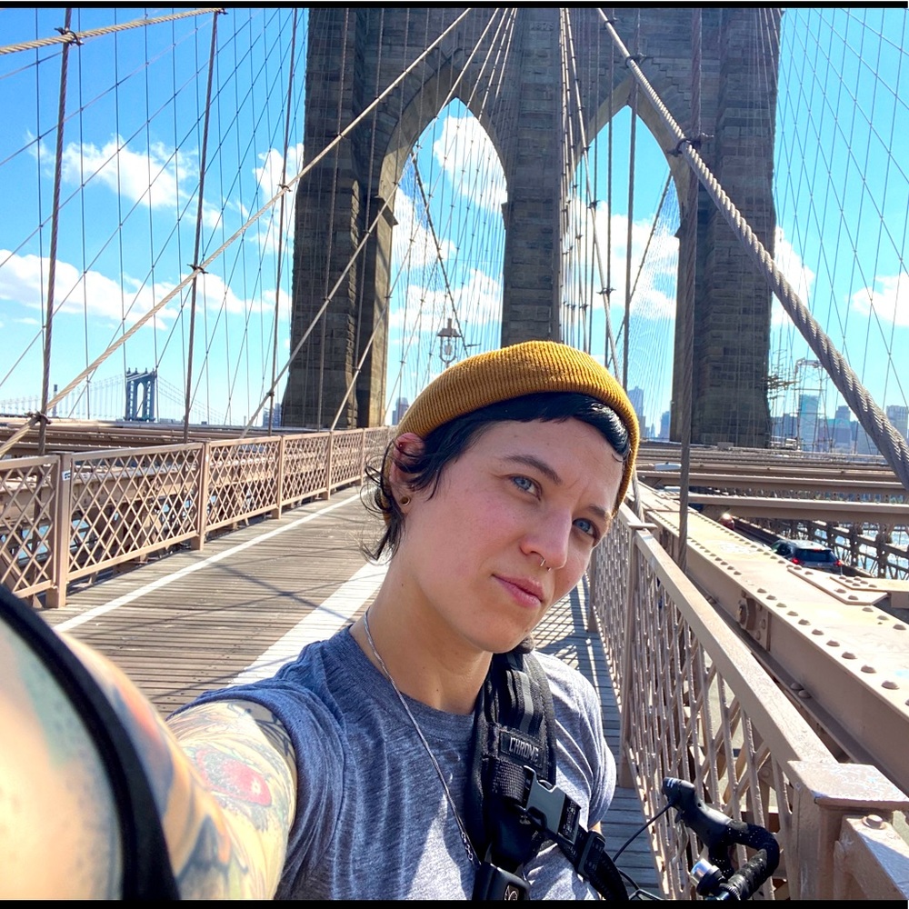 Meet your Posher, Abi